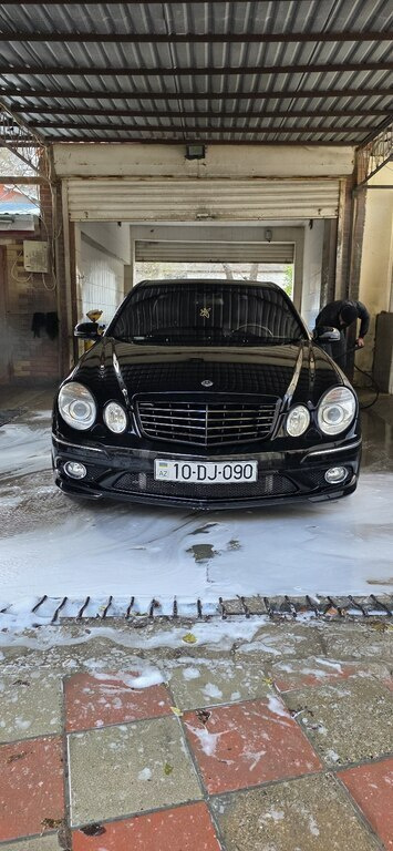 2005 Mercedes E 55 AMG, 5.5L, 150000km - Image 2