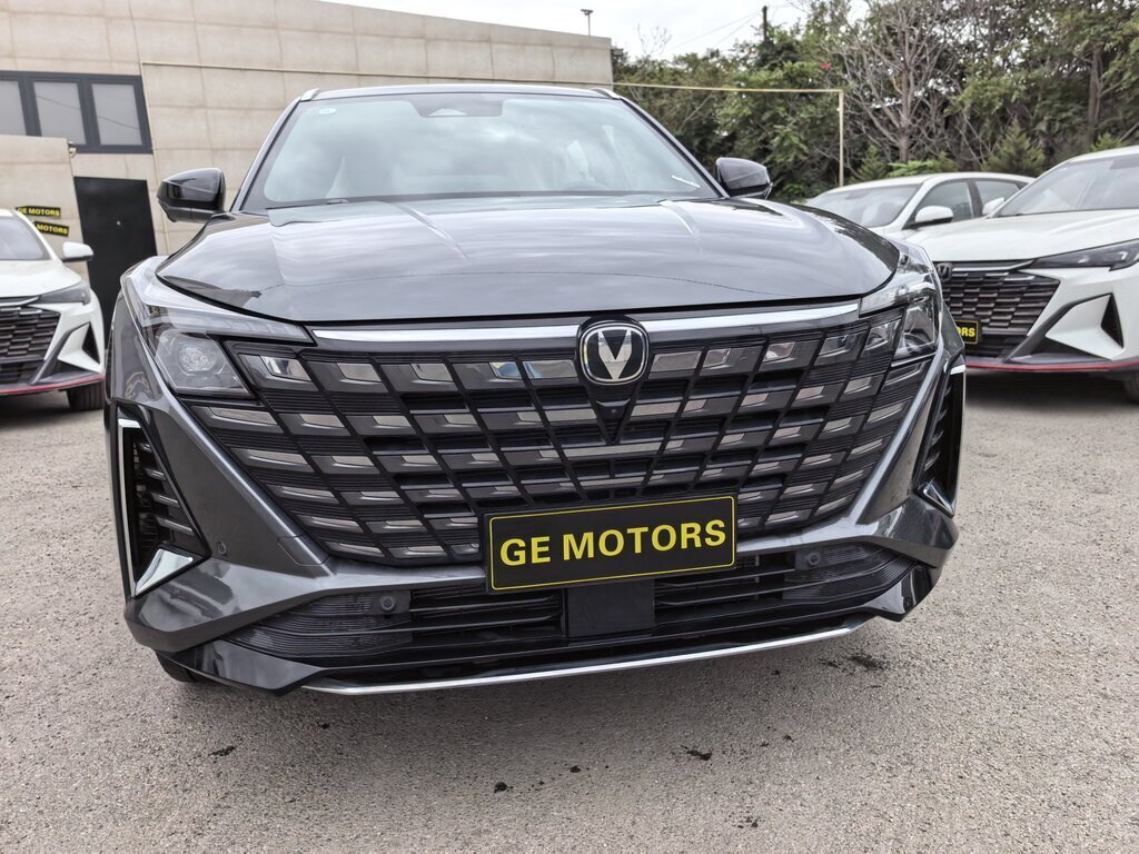 2025 Changan Uni-Z, 1.5L, 0km - Image 2