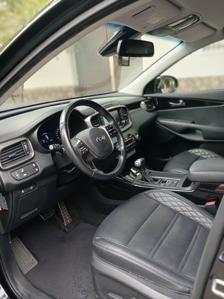 2019 Kia Sorento, 2.2L, 182000km - Image 9