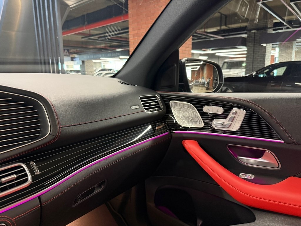 2024 Mercedes GLE 53 AMG 4MATIC+ Coupe, 3.0L, 15000km - Image 23