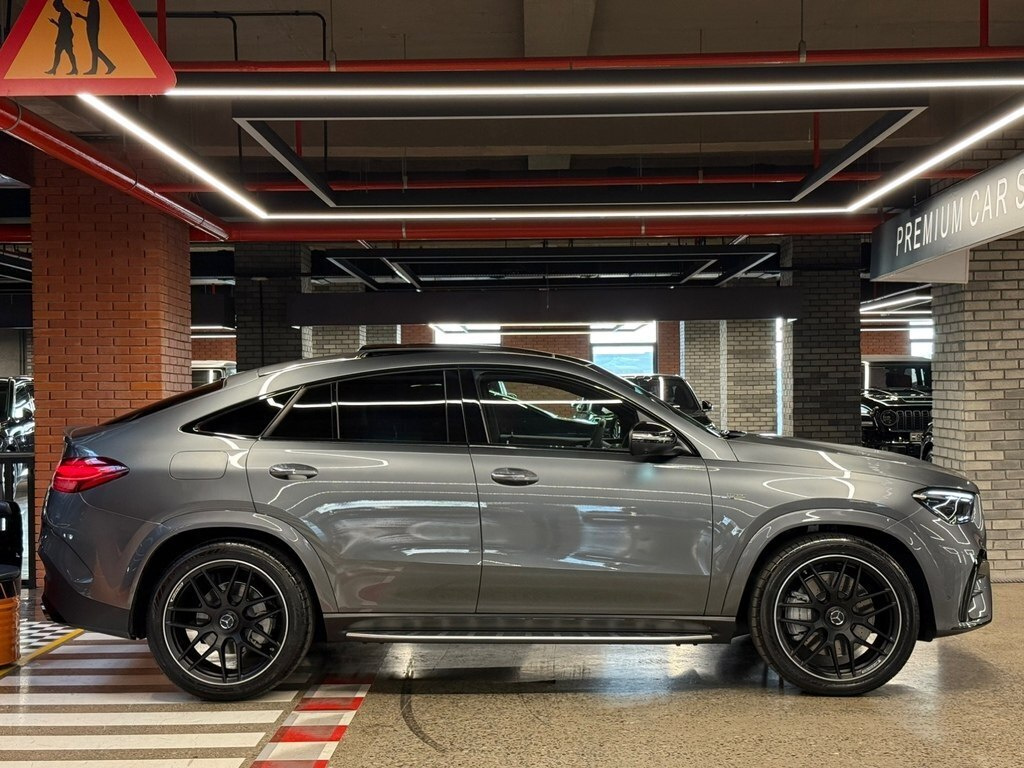 2024 Mercedes GLE 53 AMG 4MATIC+ Coupe, 3.0L, 15000km - Image 8
