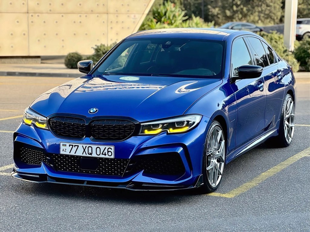 2021 BMW 330e, 2.0L, 203000km - Image 1