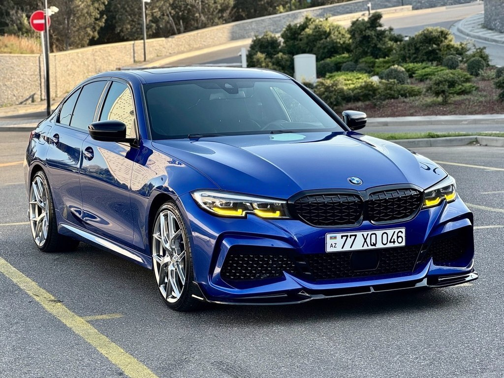 2021 BMW 330e, 2.0L, 203000km - Image 2