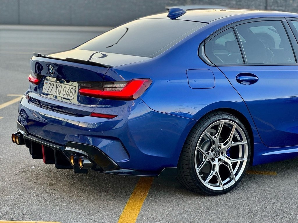 2021 BMW 330e, 2.0L, 203000km - Image 12