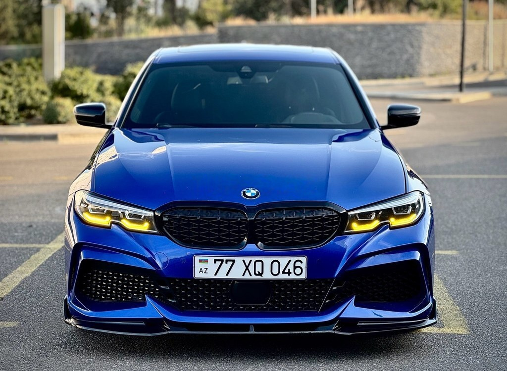2021 BMW 330e, 2.0L, 203000km - Image 3