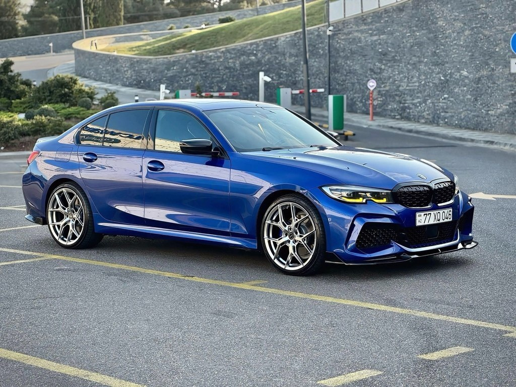 2021 BMW 330e, 2.0L, 203000km - Image 5