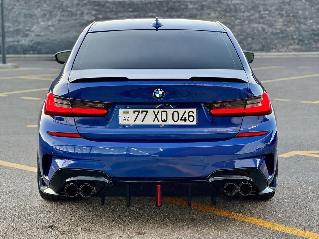 2021 BMW 330e, 2.0L, 203000km - Image 10