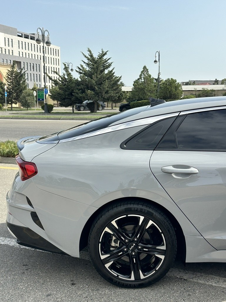 2023 Kia K5, 1.6L, 69000km - Image 11