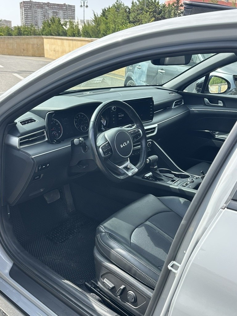 2023 Kia K5, 1.6L, 69000km - Image 13