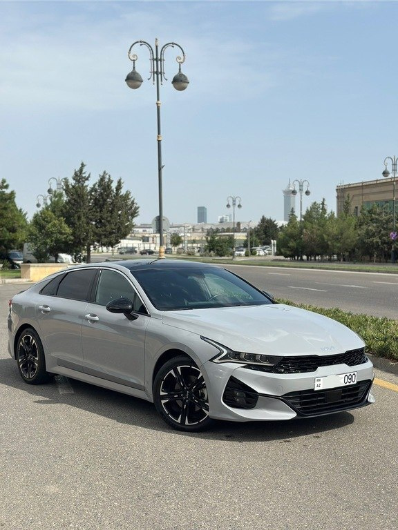 2023 Kia K5, 1.6L, 69000km - Image 3