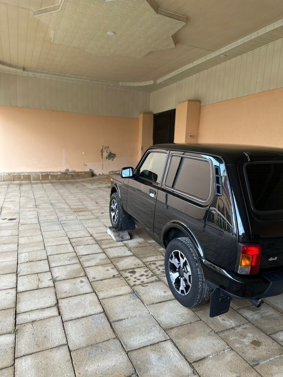 2019 LADA (VAZ) Niva, 1.7L, 112788km - Image 4