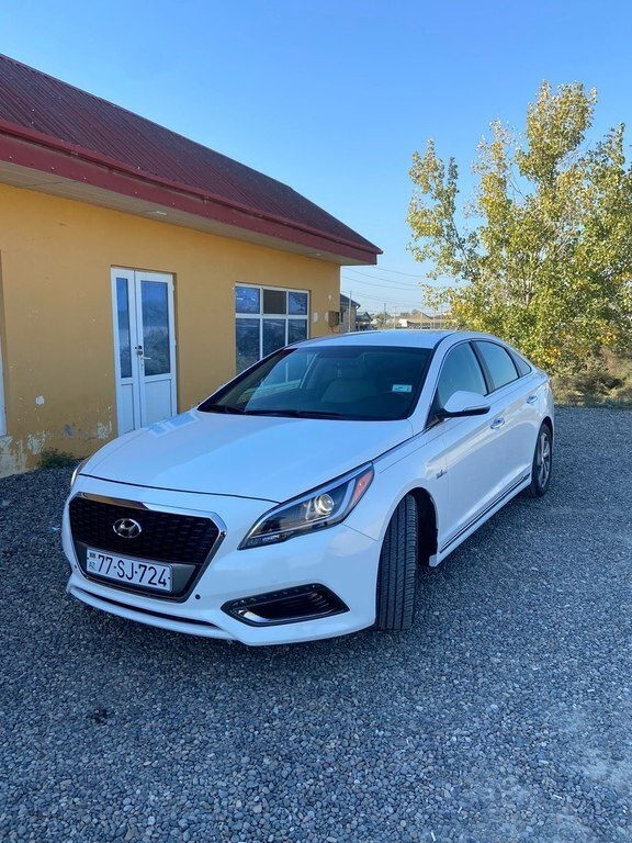 2017 Hyundai Sonata, 2.0L, 128748km - Image 12