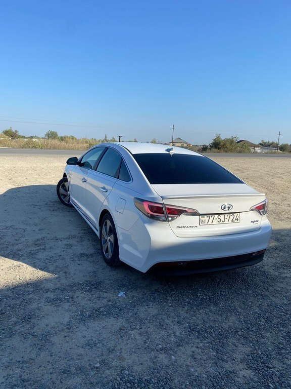 2017 Hyundai Sonata, 2.0L, 128748km - Image 13