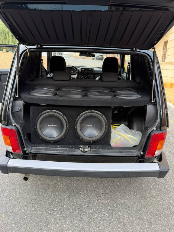 2021 LADA (VAZ) Niva, 1.7L, 51000km - Image 2