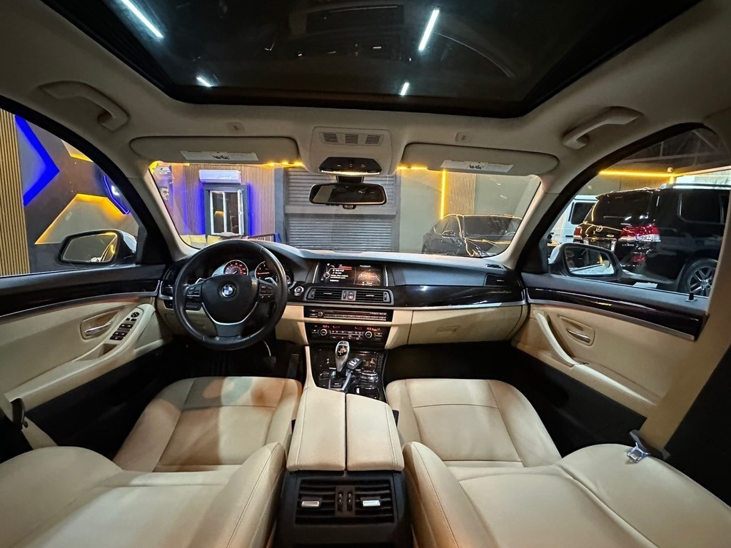 2016 BMW 528, 2.0L, 159600km - Image 21