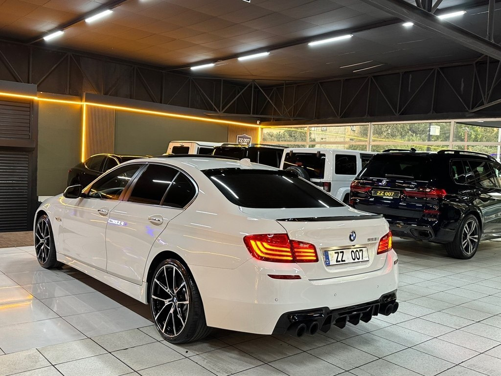 2016 BMW 528, 2.0L, 159600km - Image 6