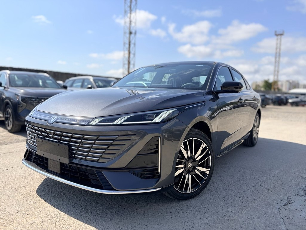 2026 Changan Eado, 1.5L, 0km - Image 1