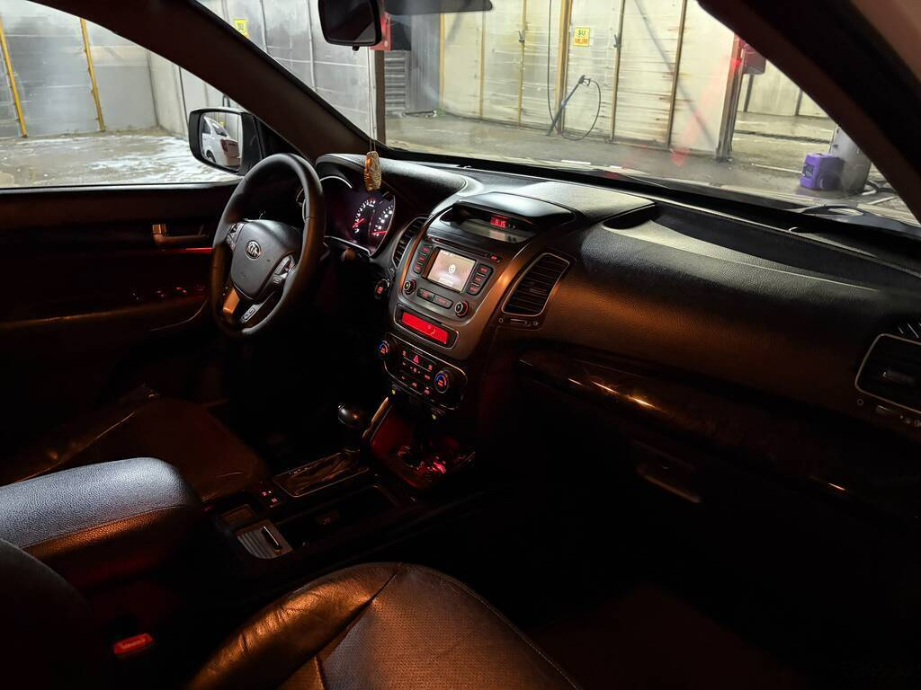 2013 Kia Sorento, 2.4L, 167000km - Image 8