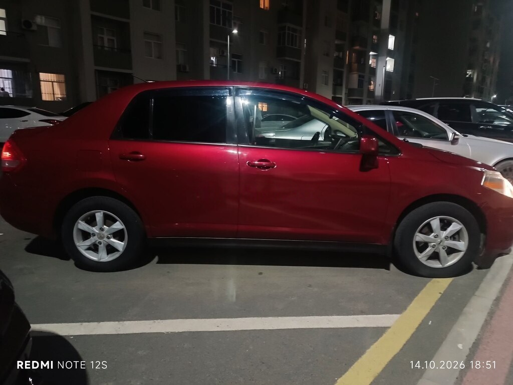 2011 Nissan Versa, 1.8L, 198000km - Image 15