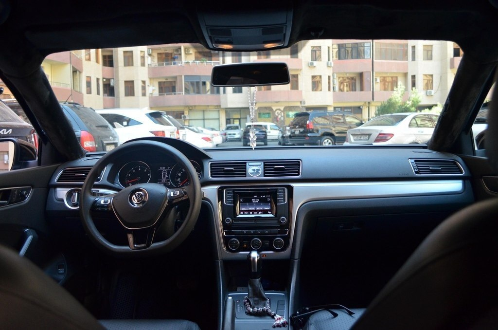 2016 Volkswagen Passat, 1.8L, 138360km - Image 12