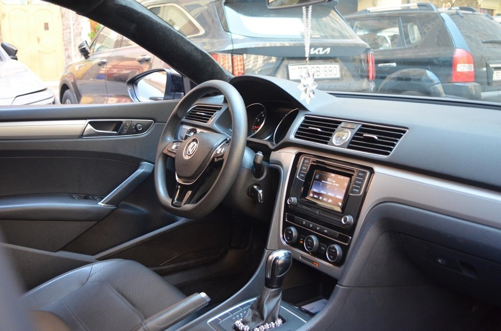 2016 Volkswagen Passat, 1.8L, 138360km - Image 14