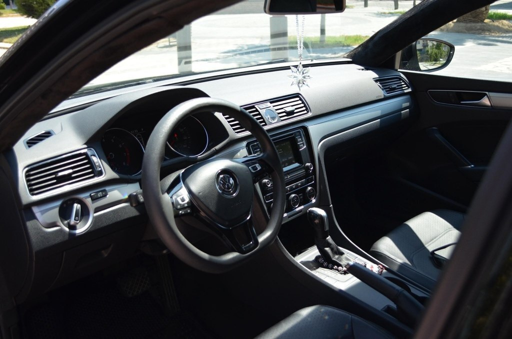 2016 Volkswagen Passat, 1.8L, 138360km - Image 16