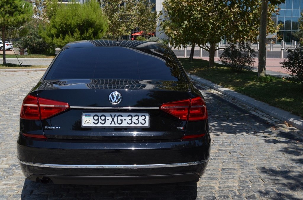 2016 Volkswagen Passat, 1.8L, 138360km - Image 3