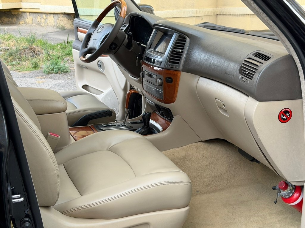 2006 Lexus LX 470, 4.7L, 268000km - Image 19
