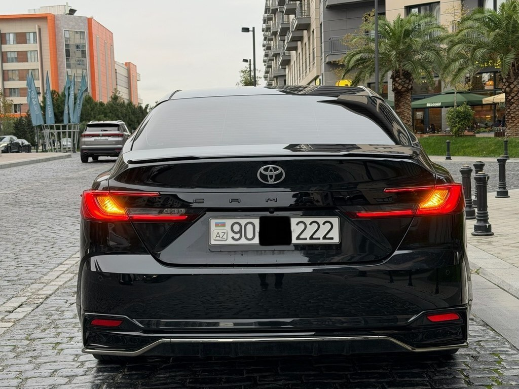2025 Toyota Camry, 2.0L, 46000km - Image 13