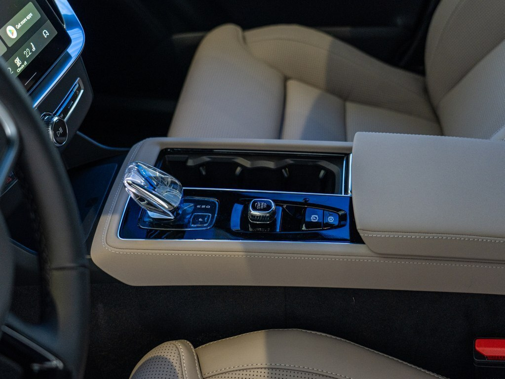 2026 Volvo XC90, 2.0L, 0km - Image 20
