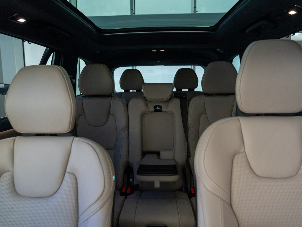 2026 Volvo XC90, 2.0L, 0km - Image 22