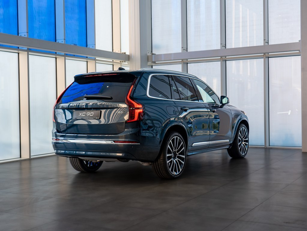 2026 Volvo XC90, 2.0L, 0km - Image 9