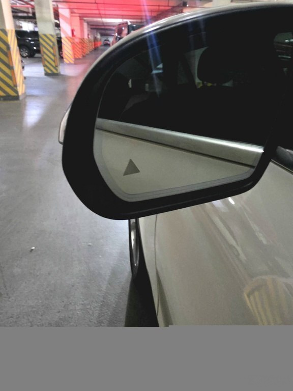 2018 Mercedes GLC 300, 2.0L, 144000km - Image 19