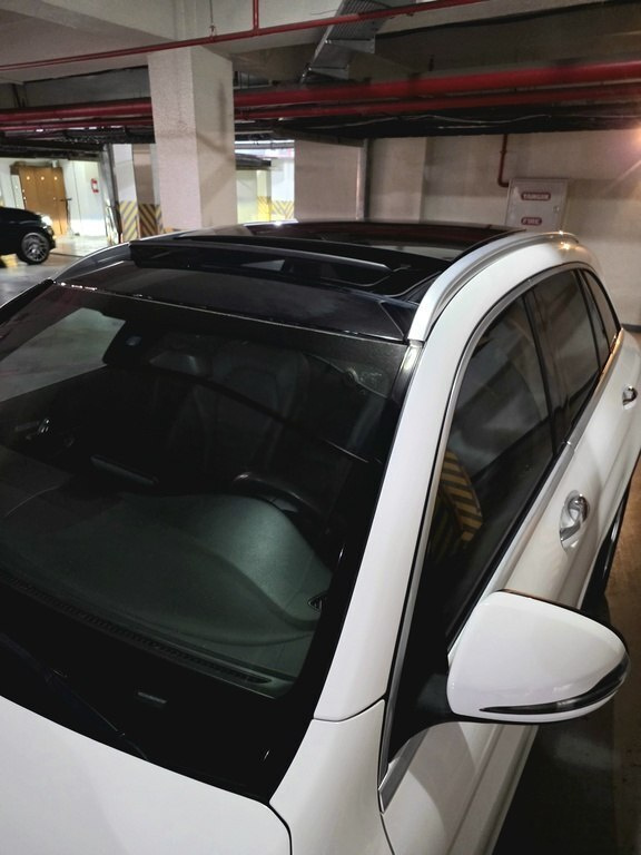 2018 Mercedes GLC 300, 2.0L, 144000km - Image 10