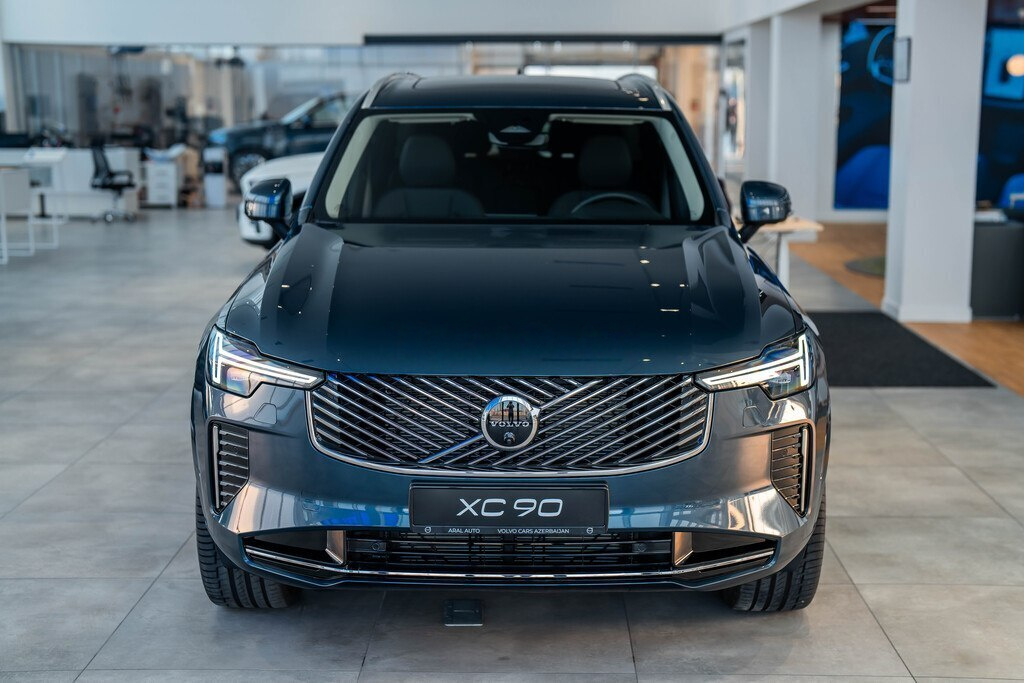 2026 Volvo XC90, 2.0L, 0km - Image 5