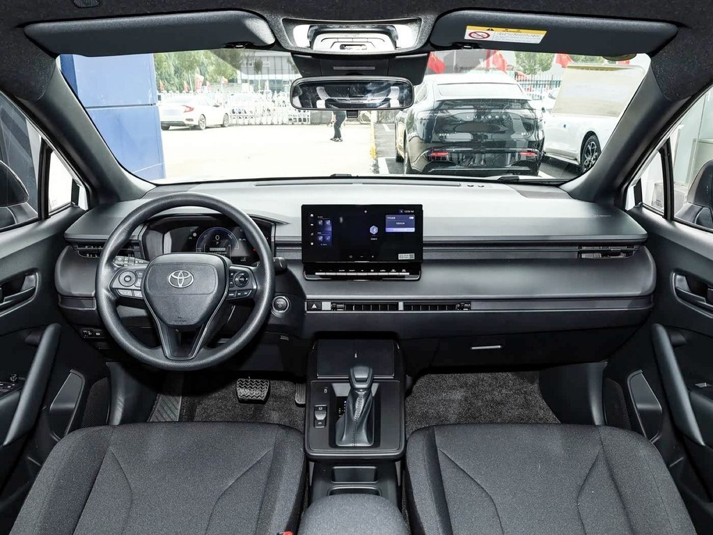 2026 Toyota Corolla Cross, 2.0L, 0km - Image 11