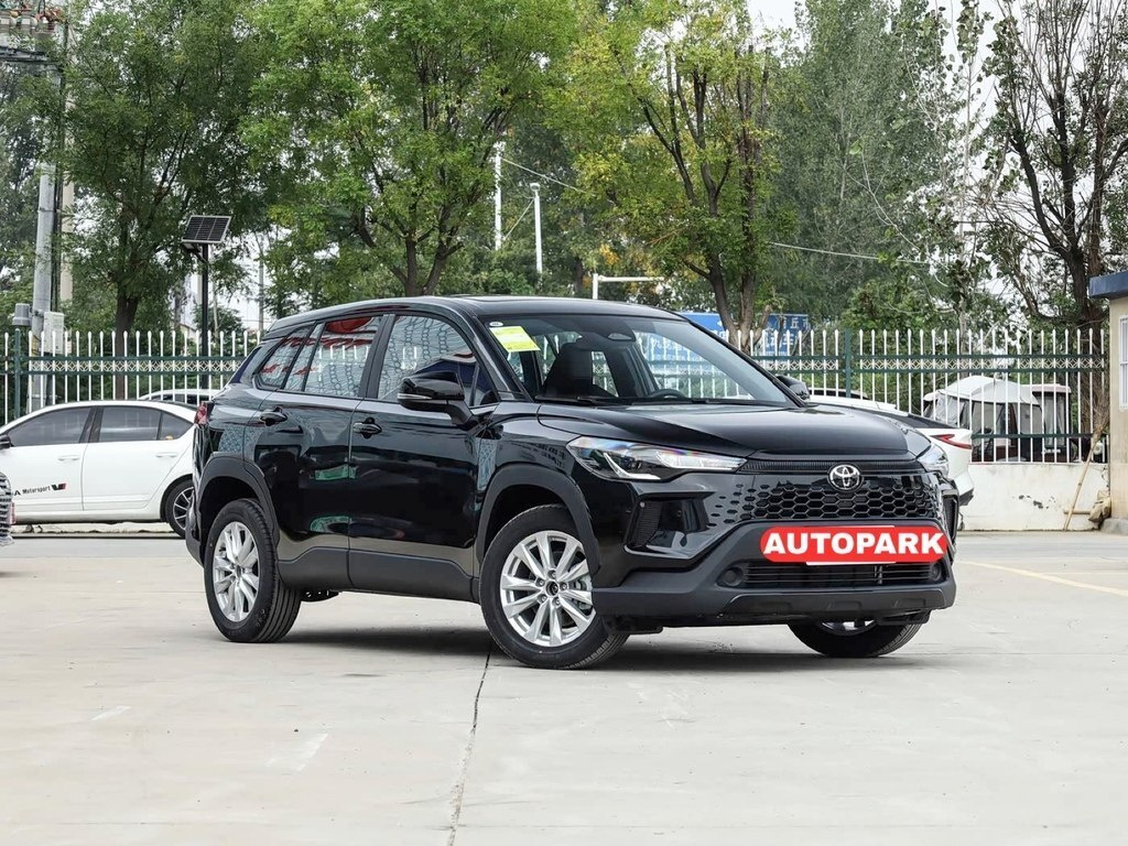 2026 Toyota Corolla Cross, 2.0L, 0km - Image 3