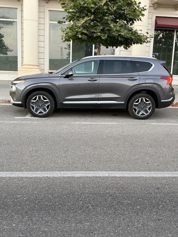 2022 Hyundai Santa Fe, 1.6L, 123115km - Image 4