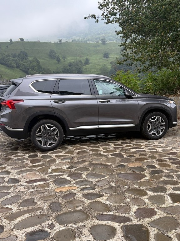 2022 Hyundai Santa Fe, 1.6L, 123115km - Image 6