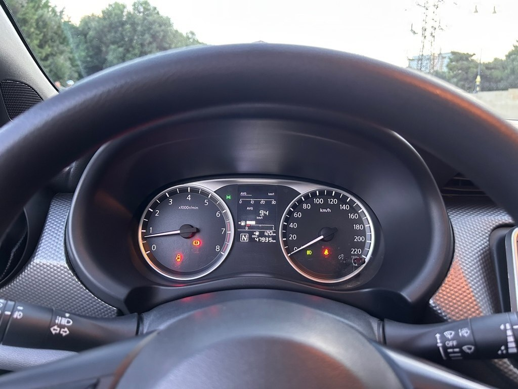 2019 Nissan Kicks, 1.6L, 47935km - Image 13