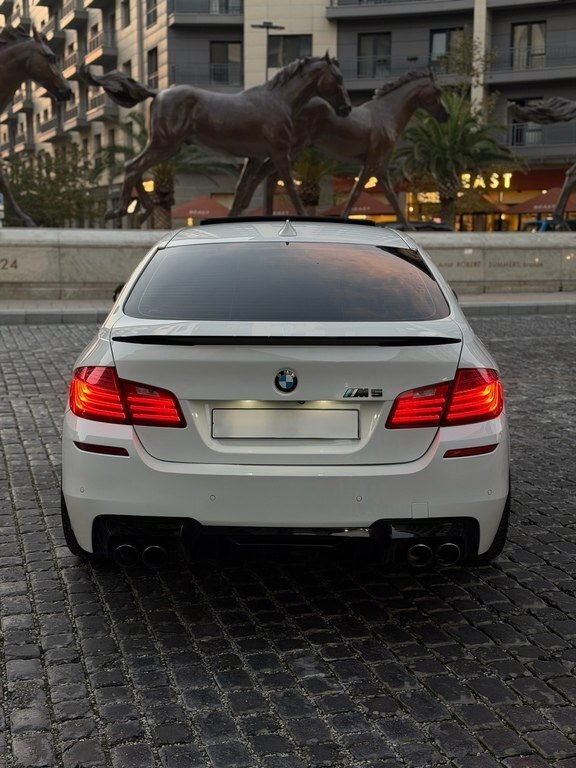 2016 BMW 528, 2.0L, 130000km - Image 8