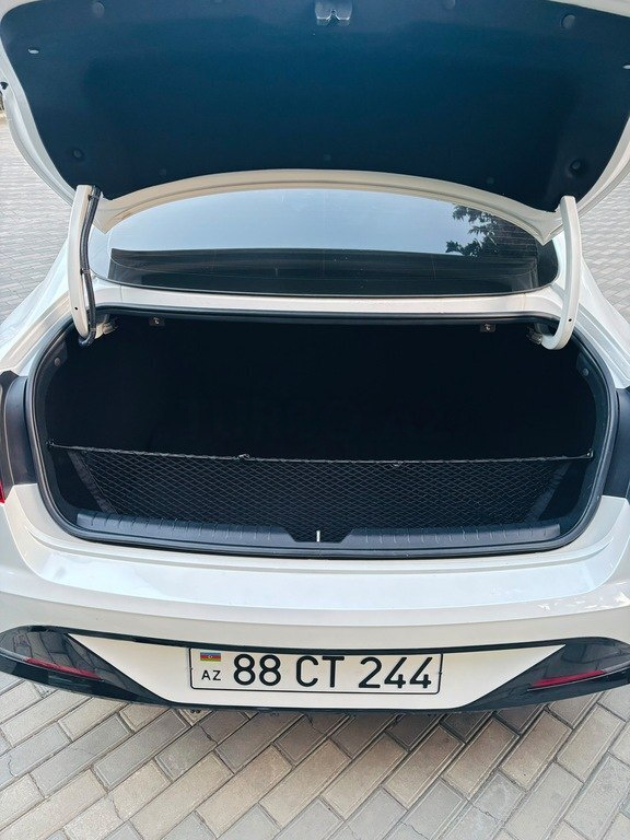 2020 Hyundai Sonata, 1.6L, 147300km - Image 13