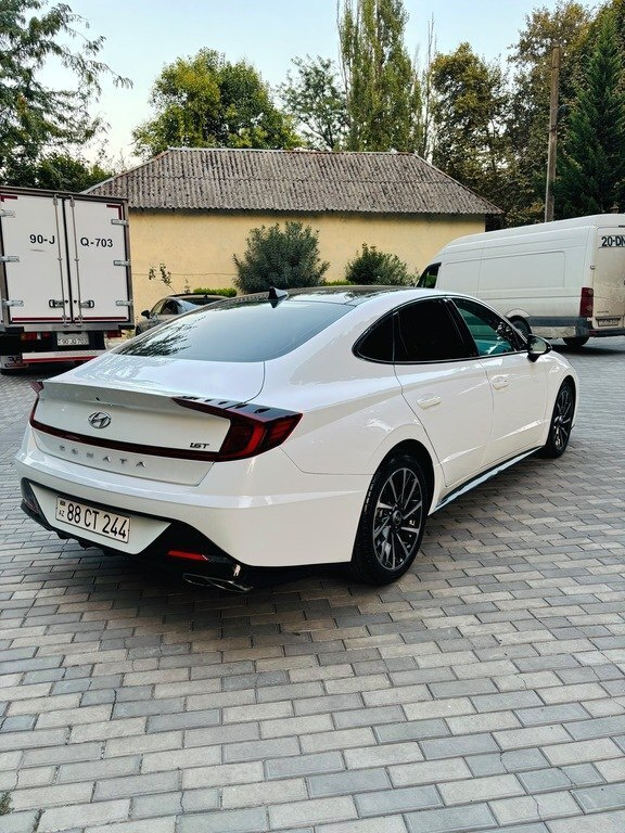2020 Hyundai Sonata, 1.6L, 147300km - Image 4