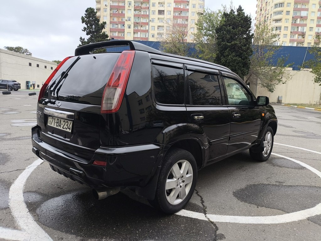 2001 Nissan X-Trail, 2.0L, 250000km - Image 7
