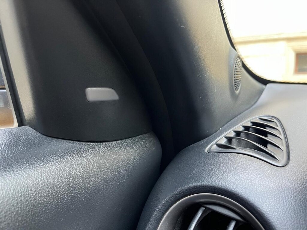 2015 Nissan Juke, 1.6L, 89500km - Image 15