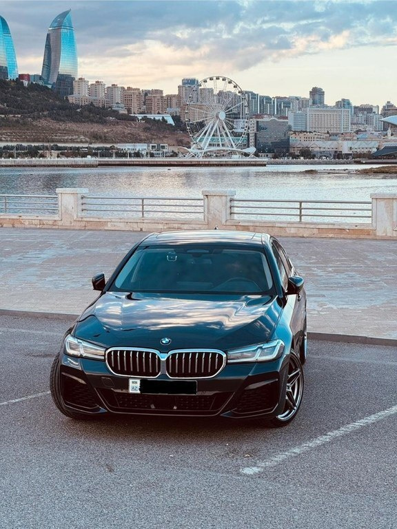 2022 BMW 523d, 2.0L, 109000km - Image 2