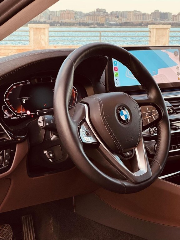 2022 BMW 523d, 2.0L, 109000km - Image 6