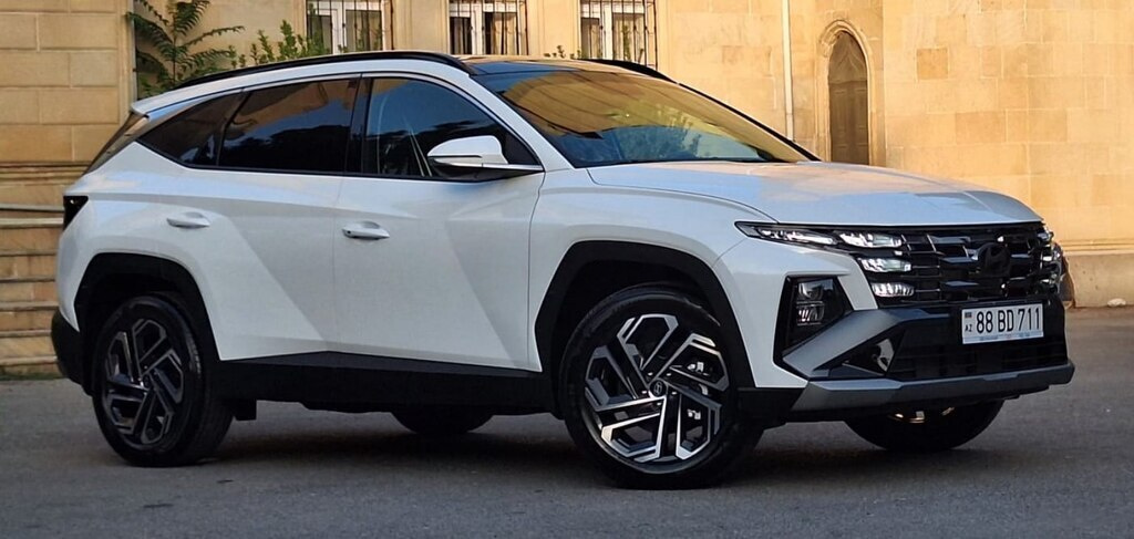 2026 Hyundai Tucson, 2.0L, 4350km - Image 2