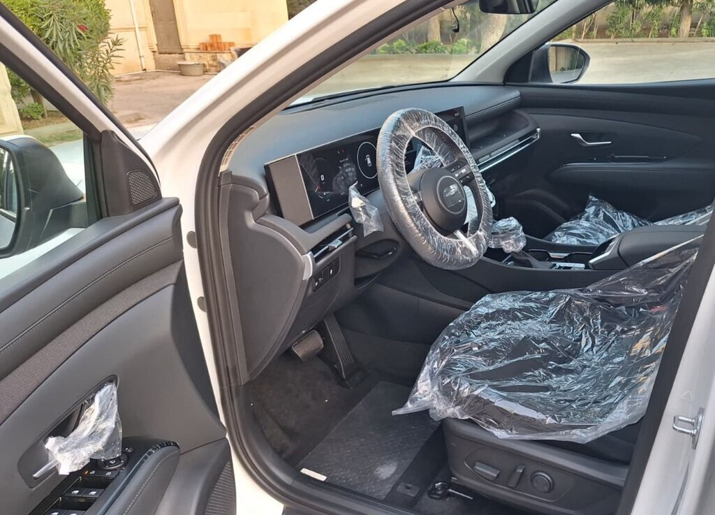 2026 Hyundai Tucson, 2.0L, 4350km - Image 11