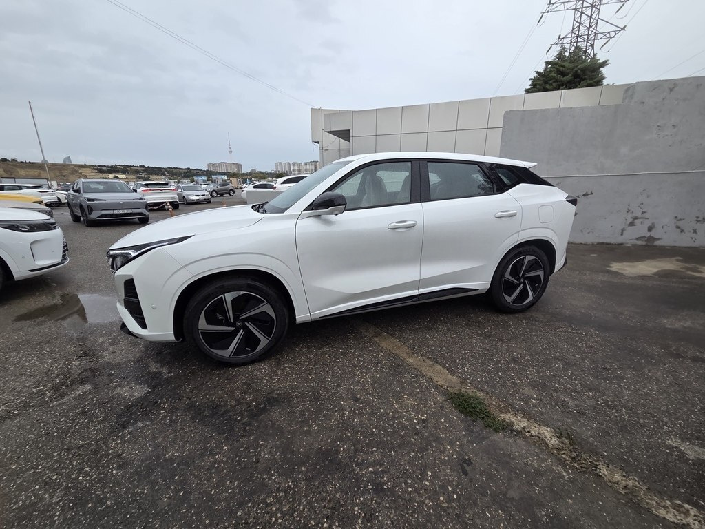 2025 Changan Uni-Z, 1.5L, 0km - Image 6